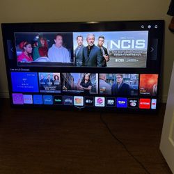 Salen My LG I BOUGHT FROM BEST BUY ITS A 75 Smart Class 4k Smart UHD TV 
