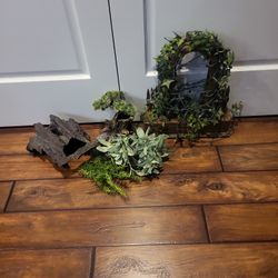 Reptile Cage Decor