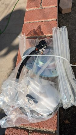 2004 Mustang Fuel Pump