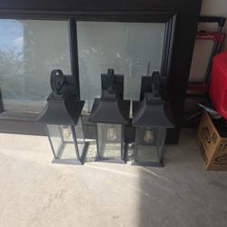 Door And EXTERIOR lights 