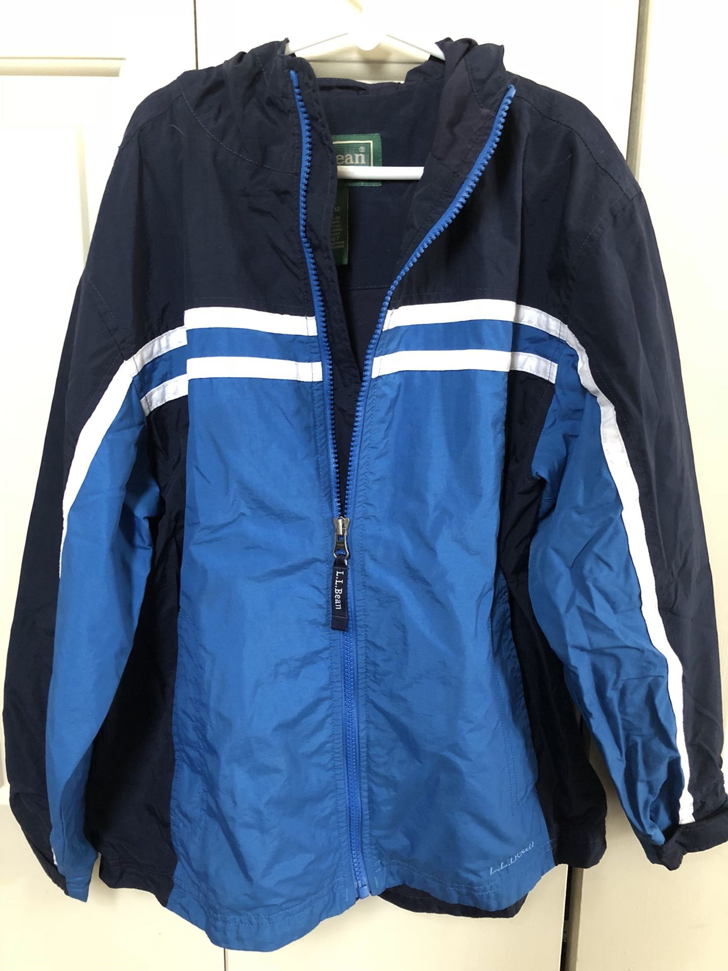 Boys LL Bean fall jacket w/hood Sz 10/12