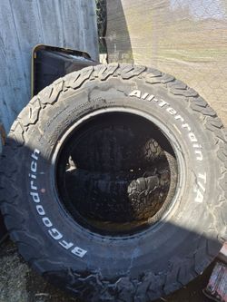 LT285/70R17 TIRES