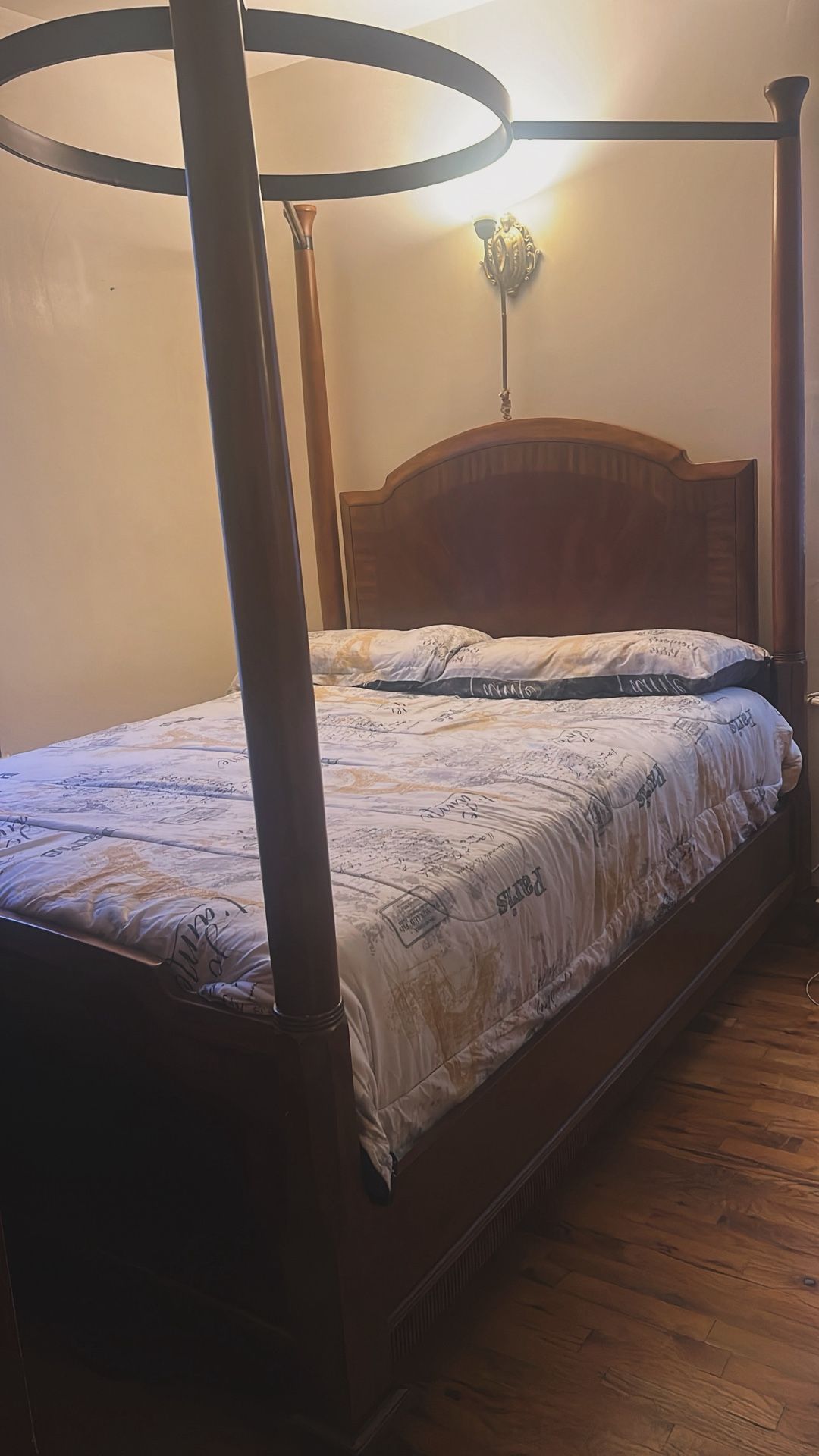 Muebles Mesa Y Cama