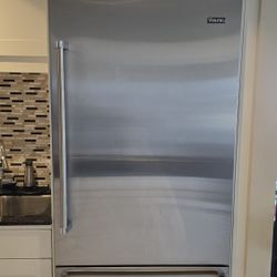 Viking Refrigerator 