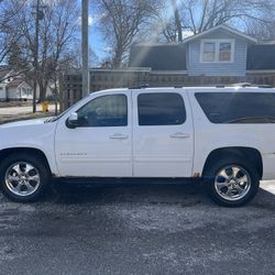 2011 Chevrolet Suburban