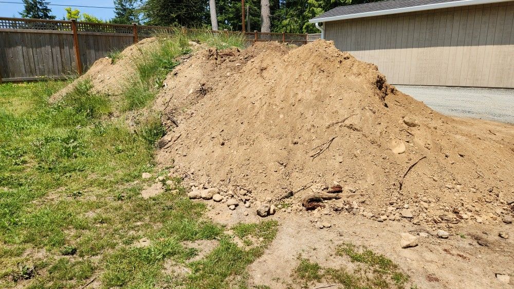 Free fill dirt