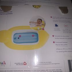 Munchkin Inflatable Bath Tub Duck