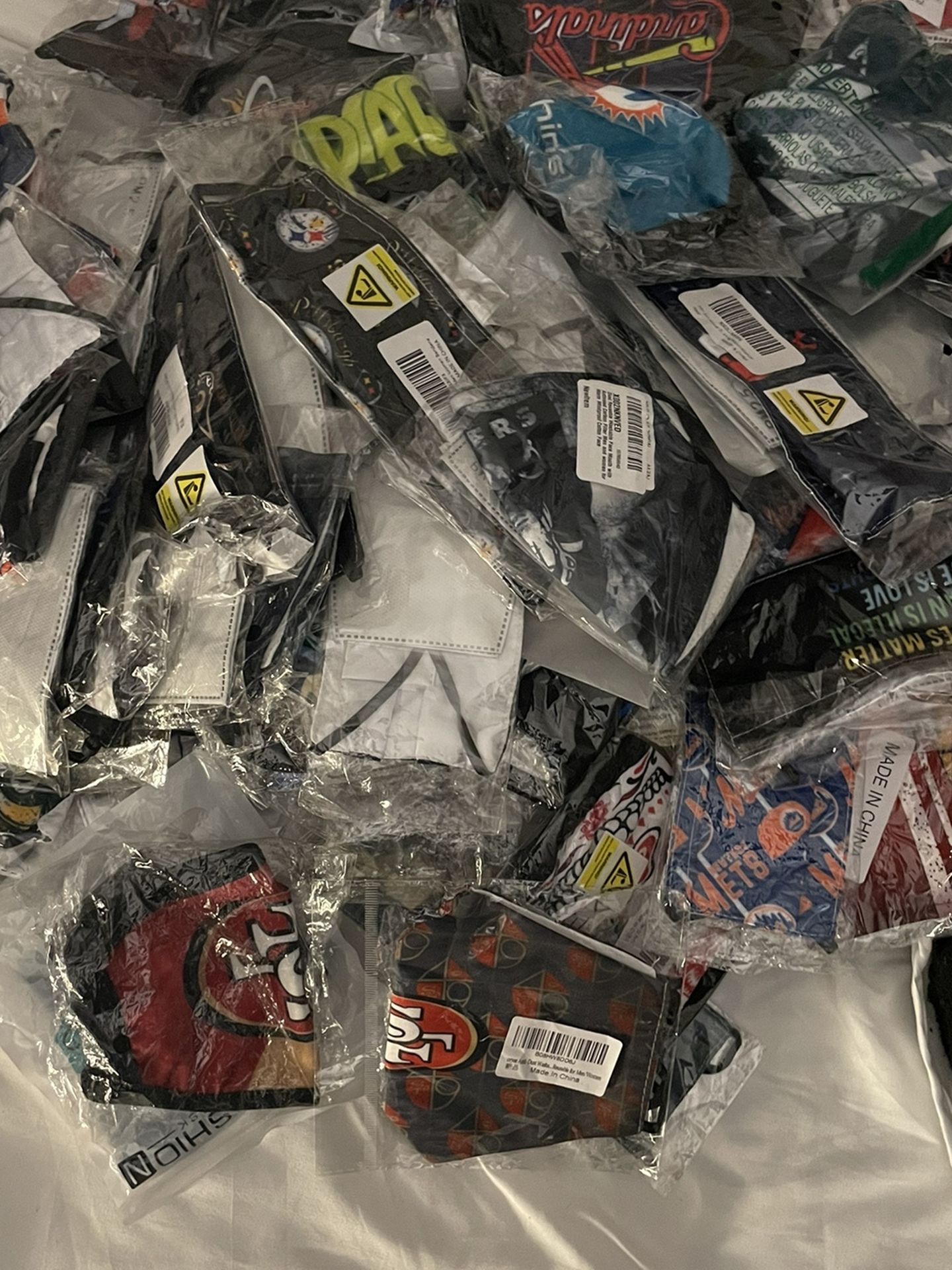 ALL TYPES OF BRAND NEW MASKS