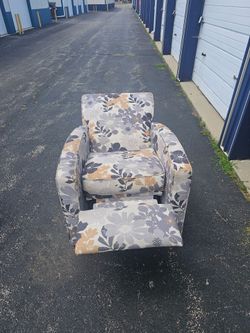 Lazy Boy recliner for sale