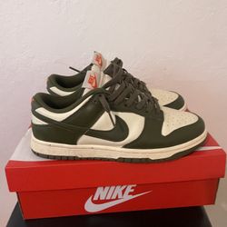 Nike Dunks