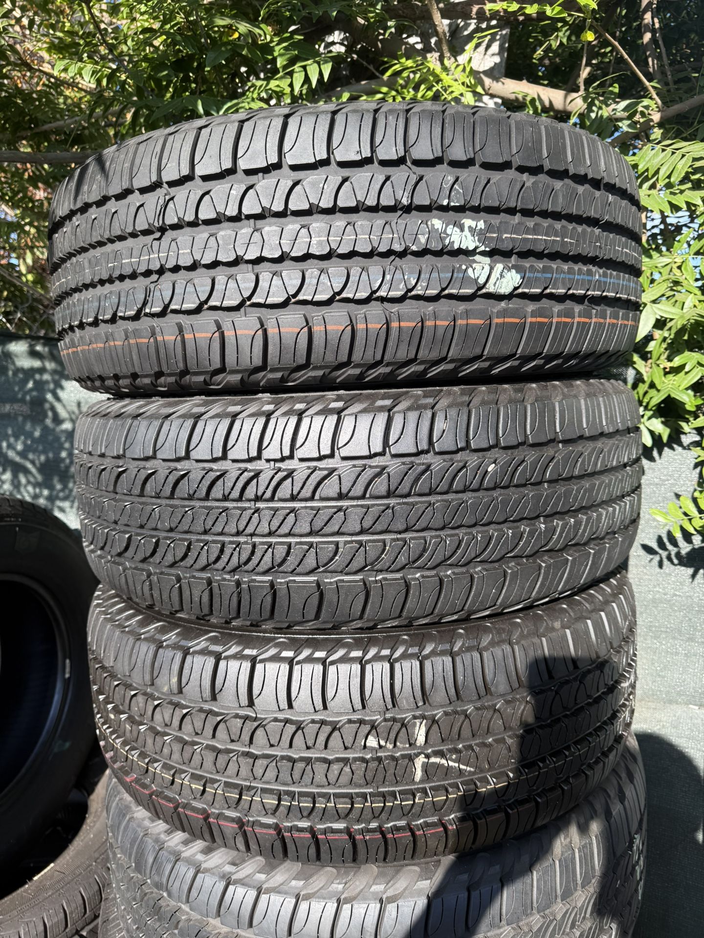 Set Of For Goodyear Wangler 95%de vida