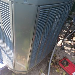 Ac Unit Trane XR14