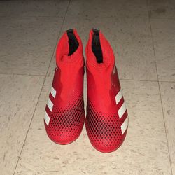 Adidas Predator, 20.3 Size 7 1/2