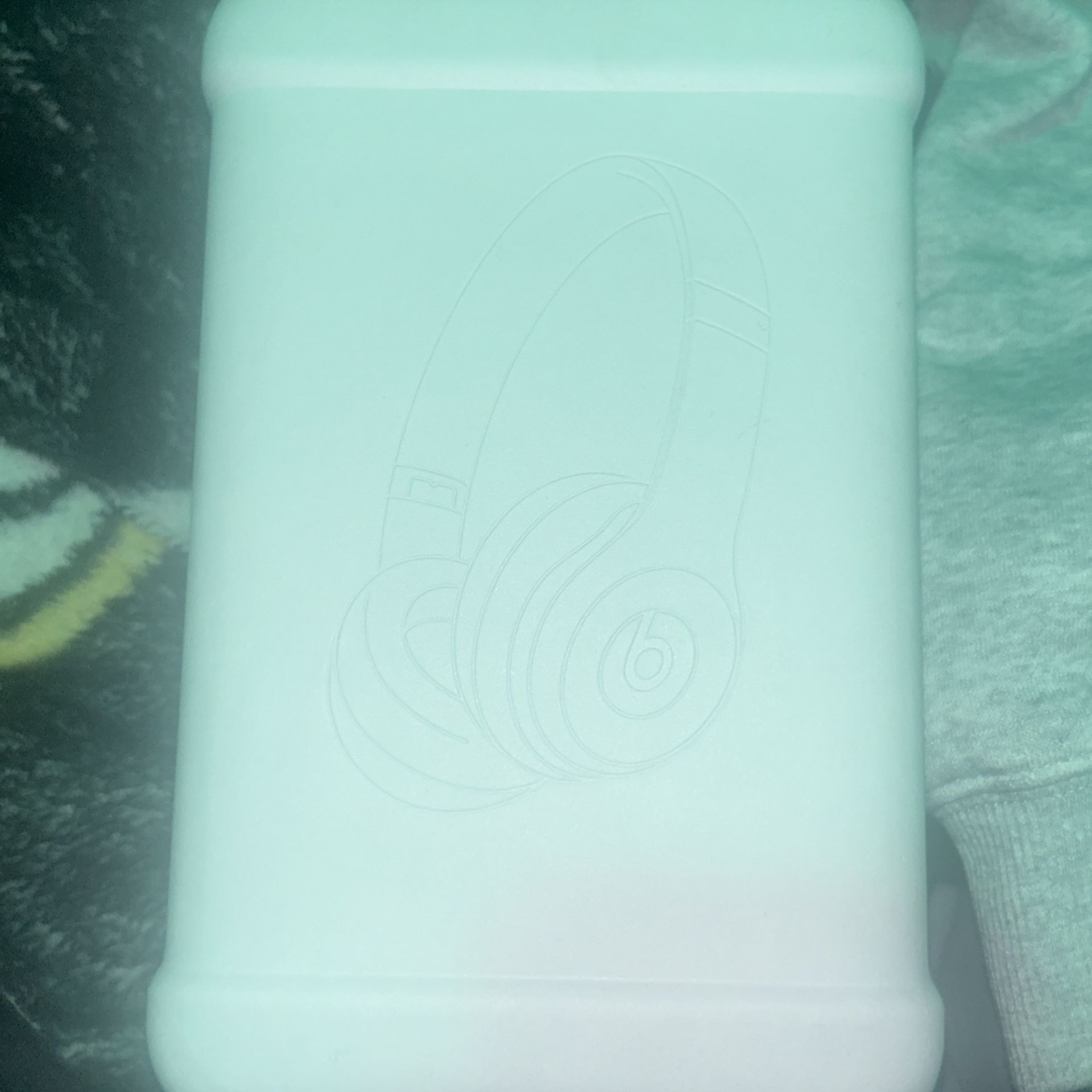 Beats Solo 4