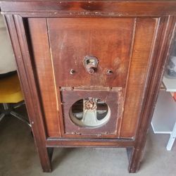Antique Radio