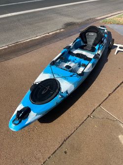 Field and stream eagle talon fishing kayak package