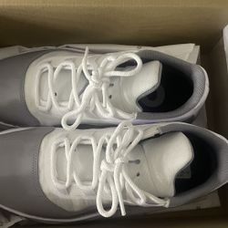 Jordan’s 11 Low top 