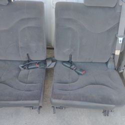 Chevy GMC Seats. 3rd Row. 4.8;5.3 6.0 Parts  