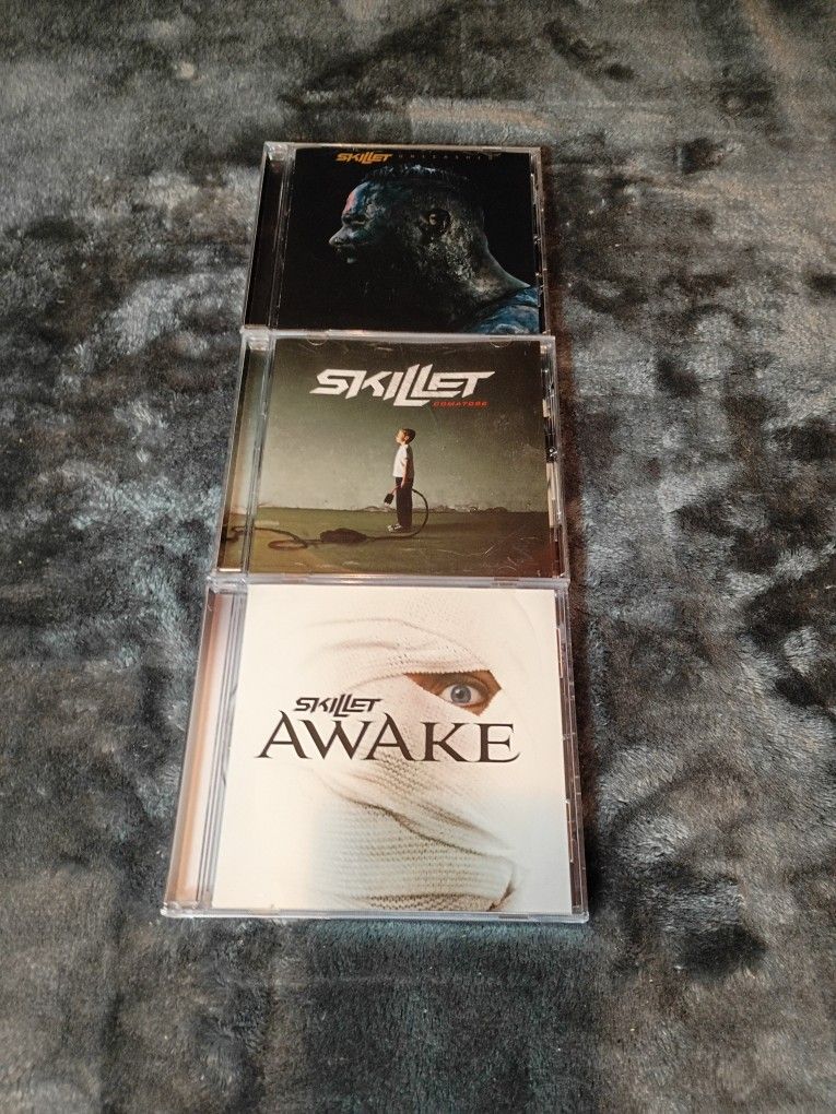 Skillet CD Lot