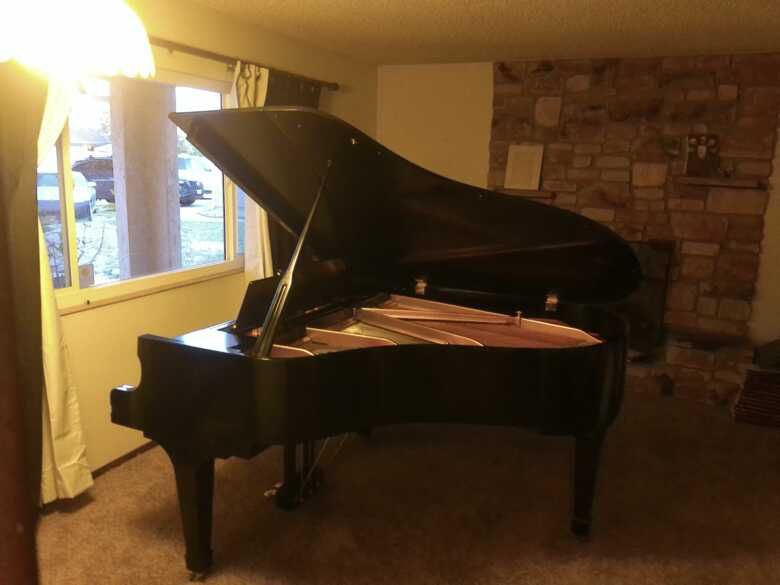 1963 Kawai No. 500 - Well-Maintained & Excellent Condition