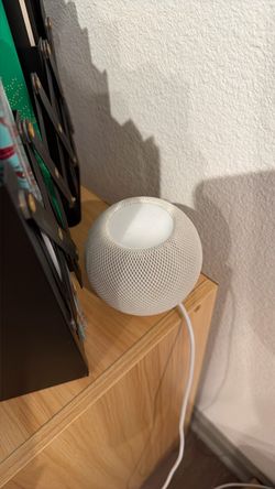 Apple HomePod mini – White – Excellent Condition – $75