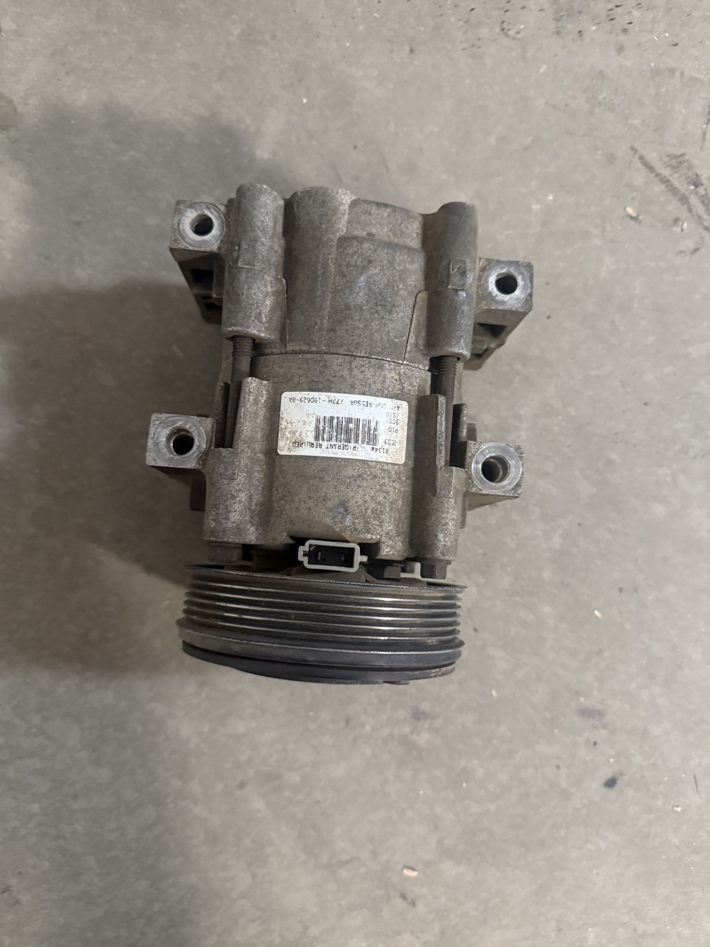 AC Compressor