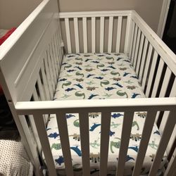 Delta Children Crib 6-1