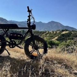 Jail breaked windone k2 wheelie e bike top speed 35
