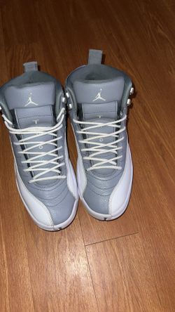 Wolf Grey 12s Sz 10