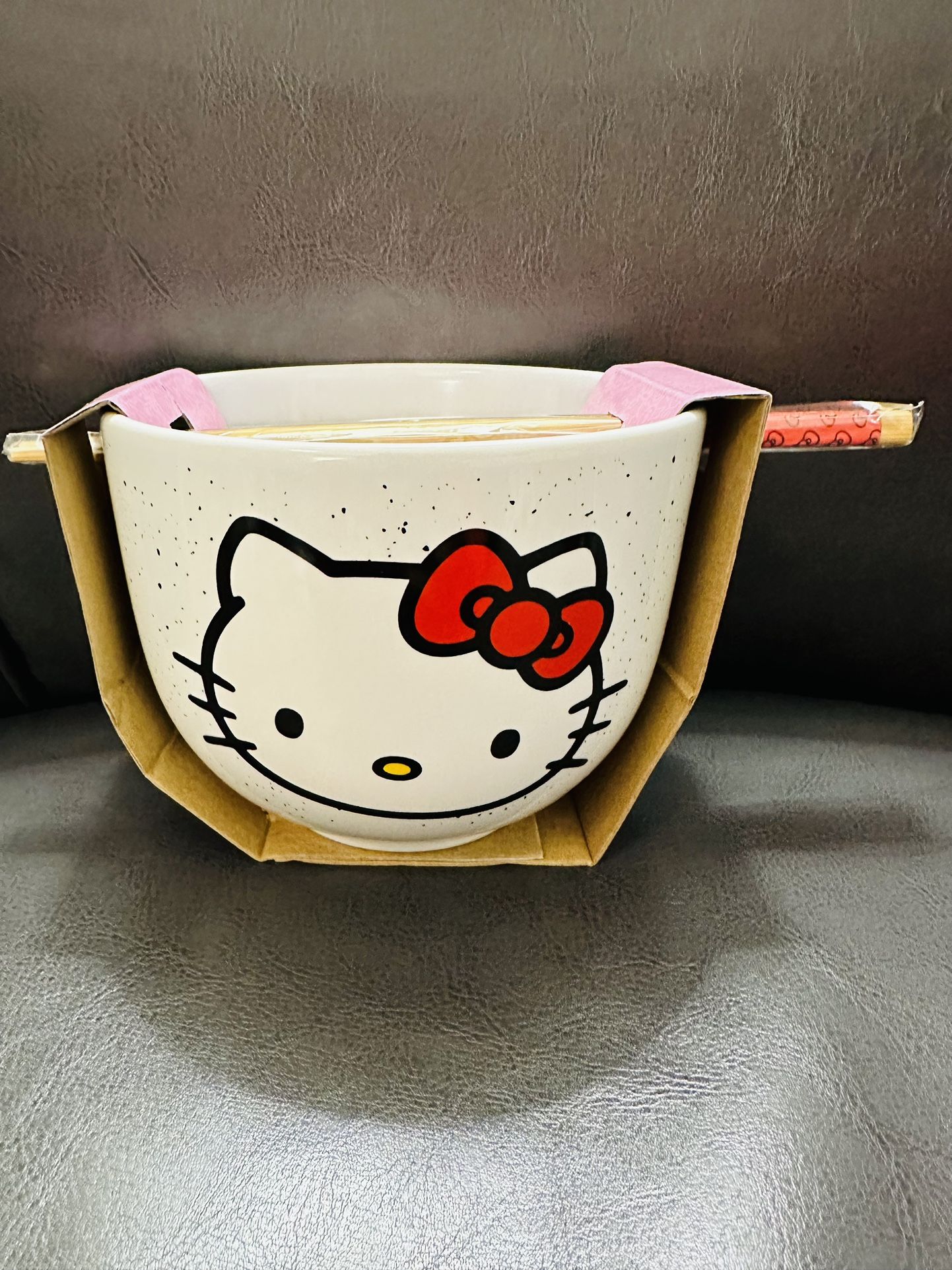 Hello Kitty Ceramic Bowl w/ Chopsticks