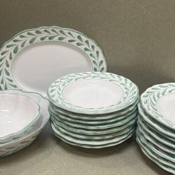 Crate And Barrell Discontinued Dinner Set