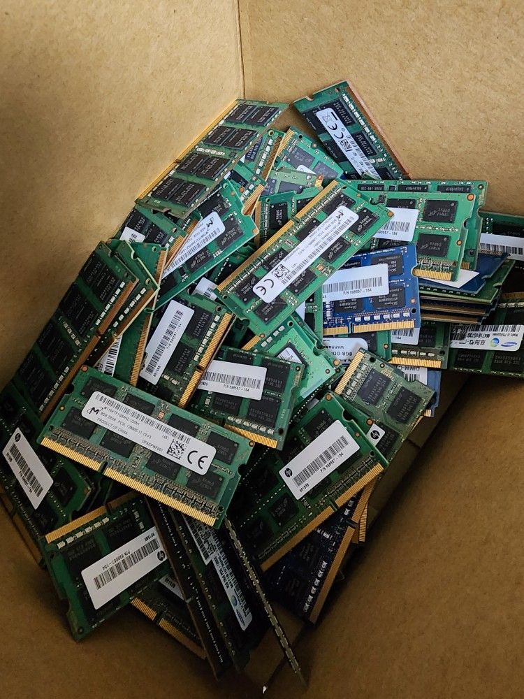 DDR4 SODIMM RAM / 8GB