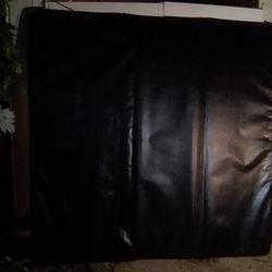 Tri-Fold Tonneau Cover