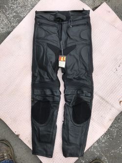 motorcycle leather pants size -34-