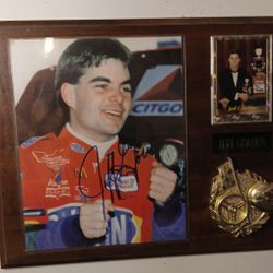 Jeff Gordon  Autographed Photo Frames With Sports Card