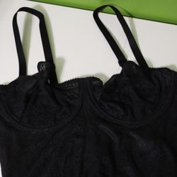  Ultra Fine Lace Corset