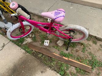 Kids’ bike