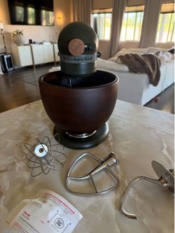 KitchenAid ® Artisan® Design Series Evergreen 5-Quart Tilt-Head Stand Mixer