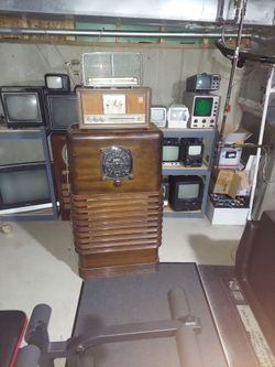 3 antique/vintage radios not working