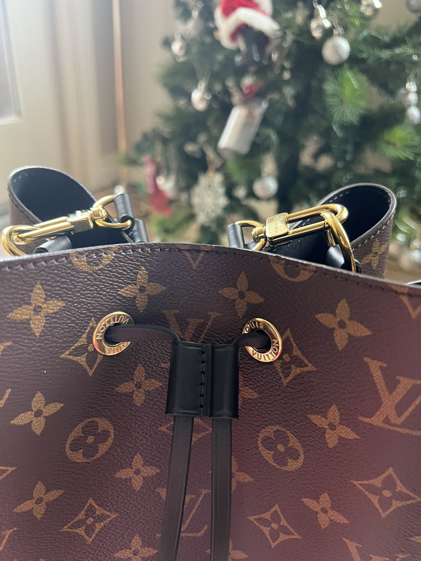 Louis Vuitton Neo Caddy MM Denim Bag for Sale in Fremont, CA - OfferUp