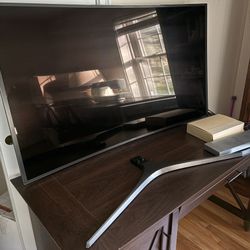 SAMSUNG 55" 2160p UHD LED LCD TV - Curved