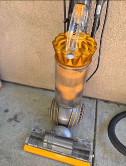 Dyson vacuum