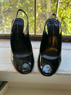 Marc by Marc Jacobs Black Patent Leather Heels
