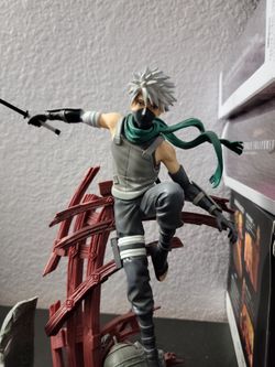 Kakashi statue from naruto
