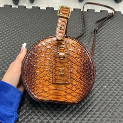 Louis Vuitton Boite Chapeau Souple Exotic 