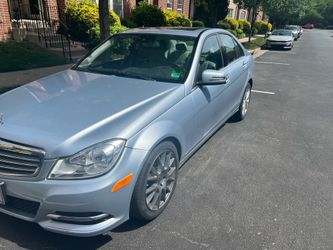 2013 Mercedes-Benz C300 Luxury 4MATIC – Good Condition– Ready to Drive