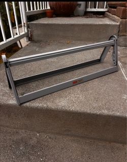 Uline 24" Heavy Duty Roll Paper Cutter