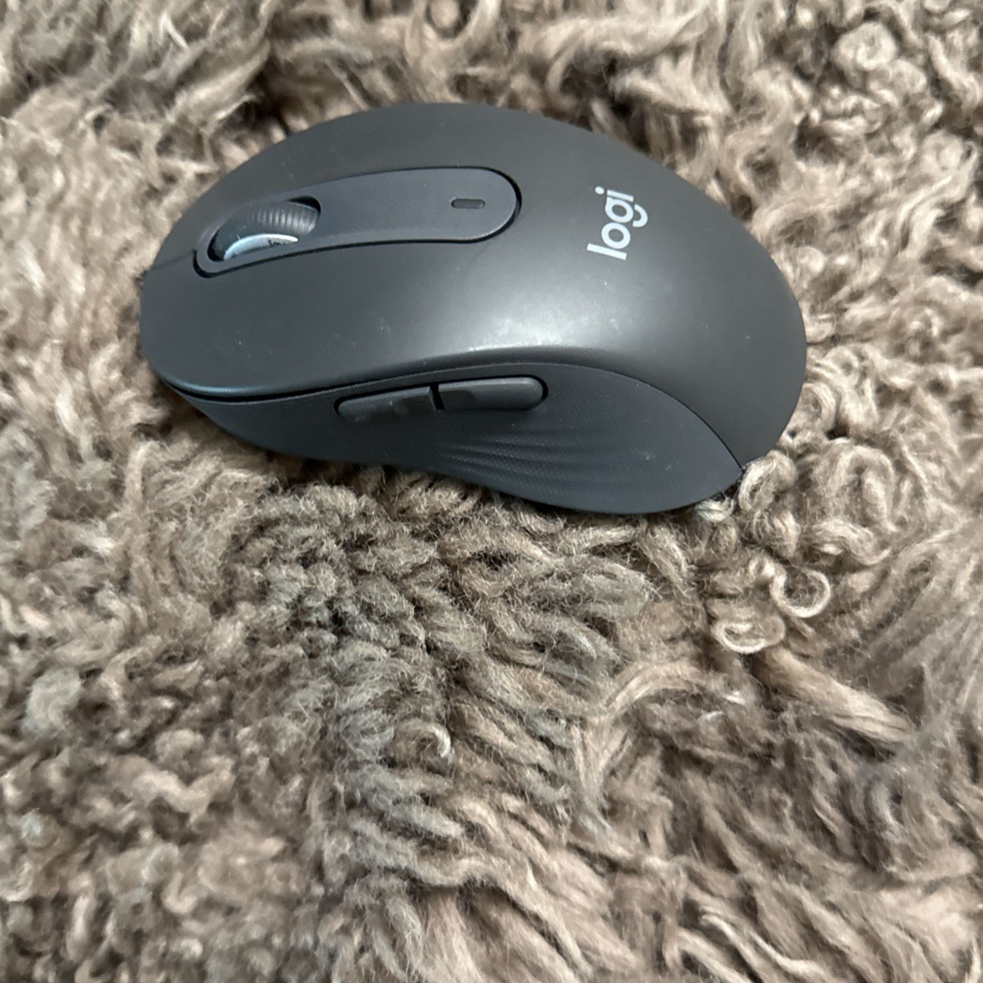 THE M650 FOR BUSINESS WIRELESS MOUSE