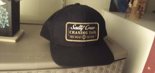 Salty Crew, Cap.