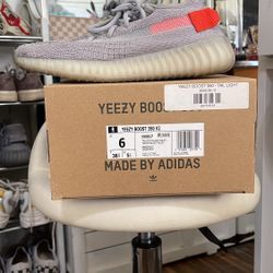 Yezzy Poco Uso